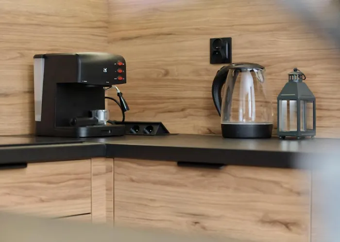 Appartement With 2 Bedrooms & Parking By Renters